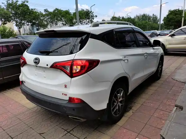 BYD Song 2017