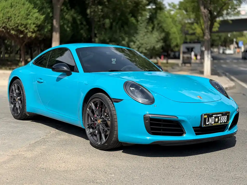 Porsche 911 2016