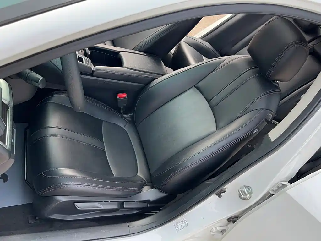 Honda Civic 2020 — фото 22