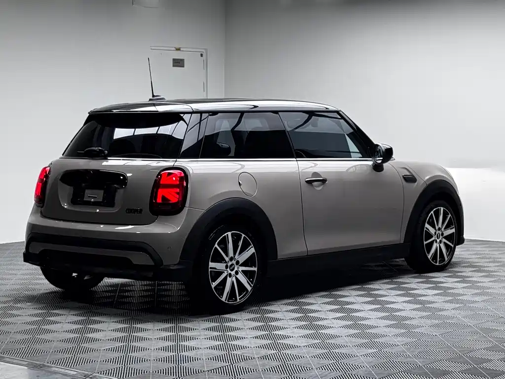 MINI Mini 2023