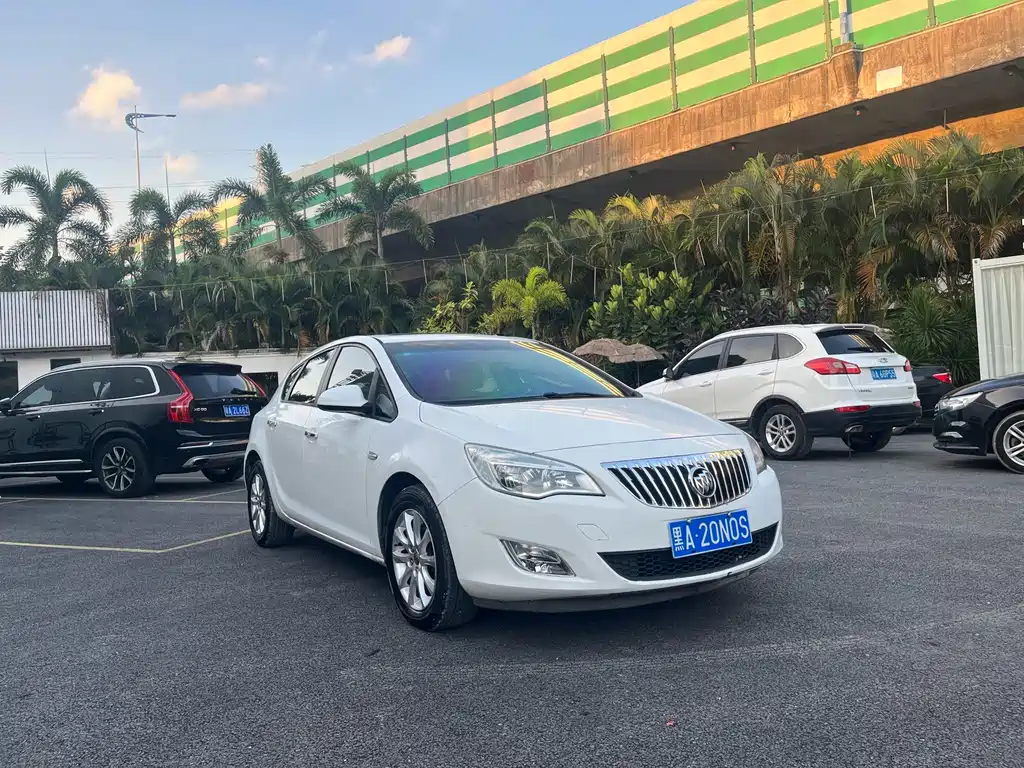 Buick Excelle GT 2013