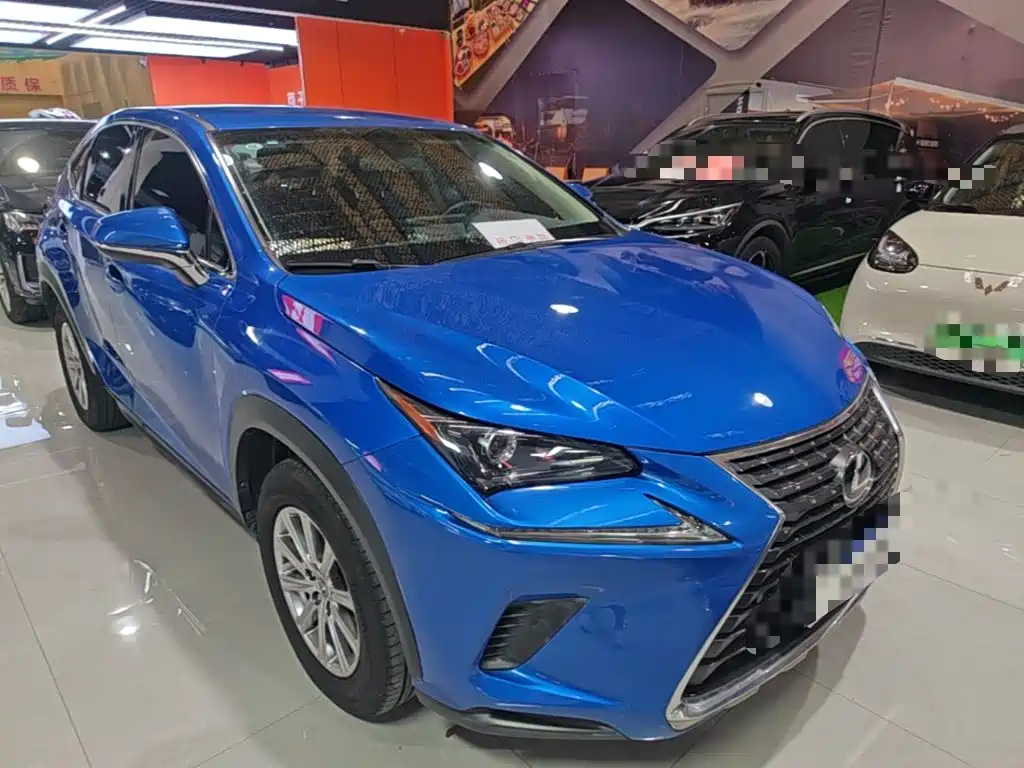 Lexus NX 2018 — фото 4