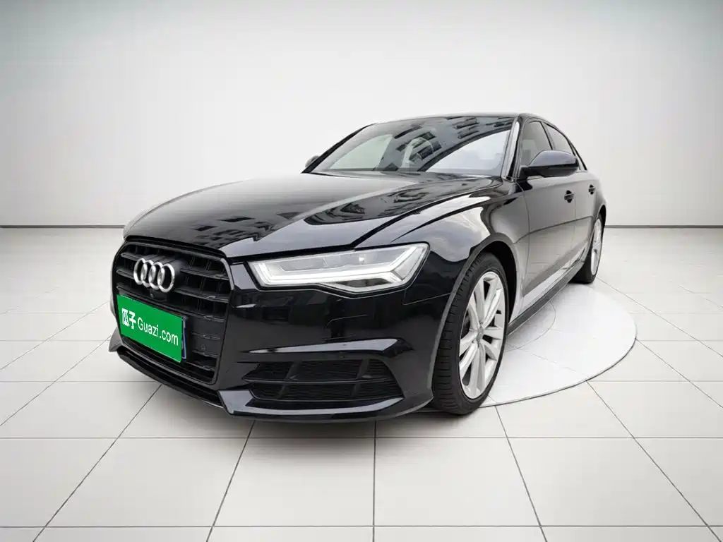 Audi A6L 2018 — фото 1