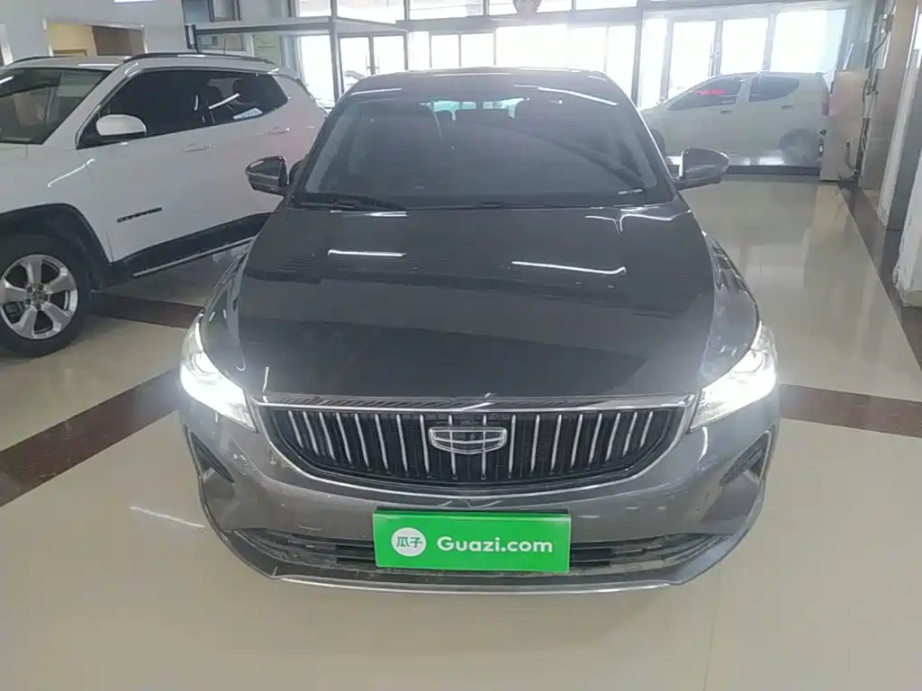 Geely Emgrand 2023