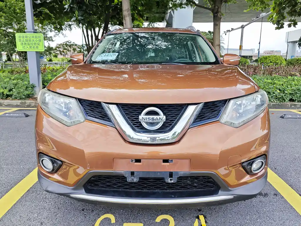 Nissan X-Trail 2014 — фото 2