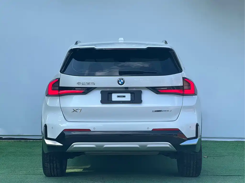 BMW X1 2024 — фото 8