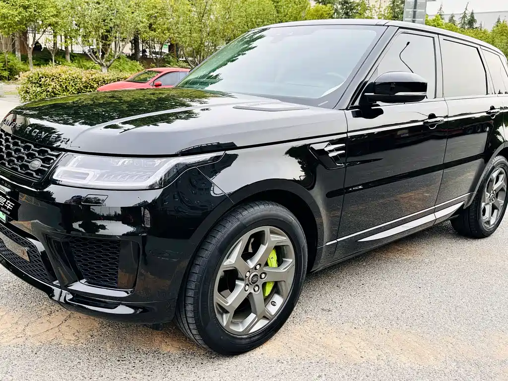 Land Rover Sport PHEV 2019 — фото 1
