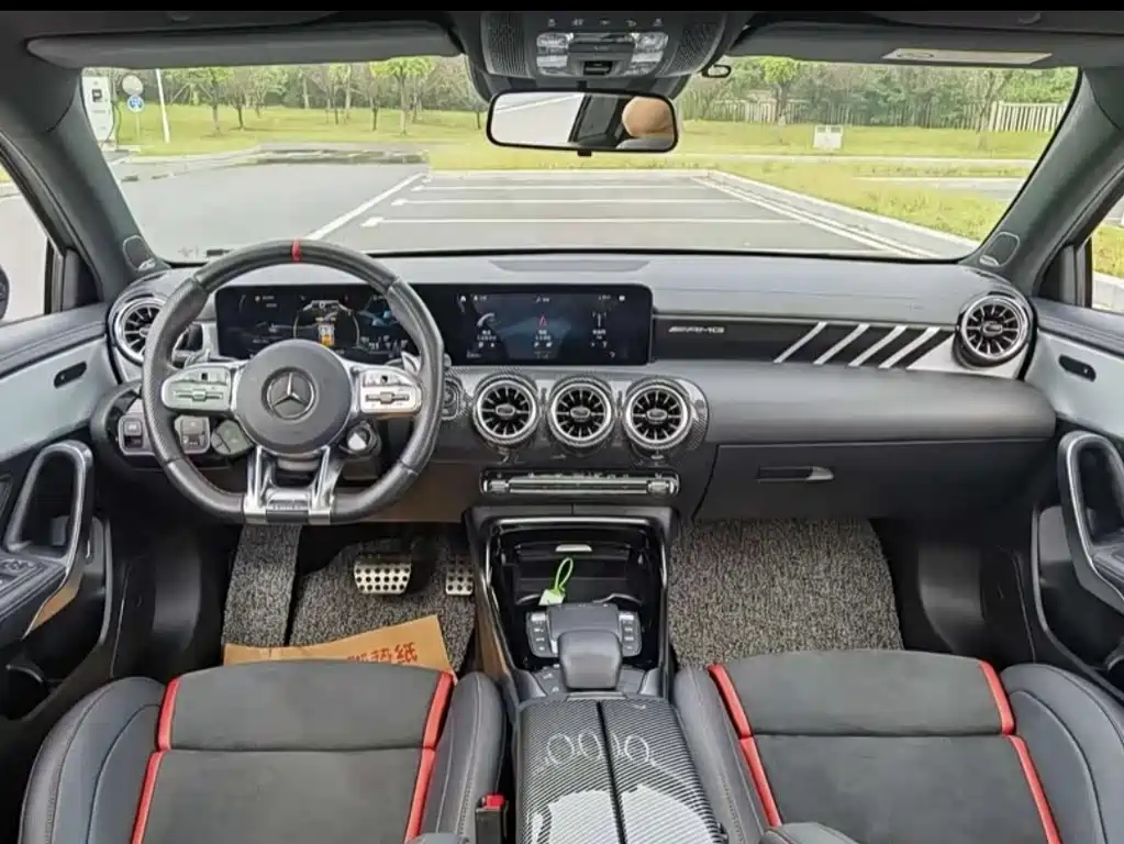 Mercedes-Benz A-Class AMG 2021 — фото 20
