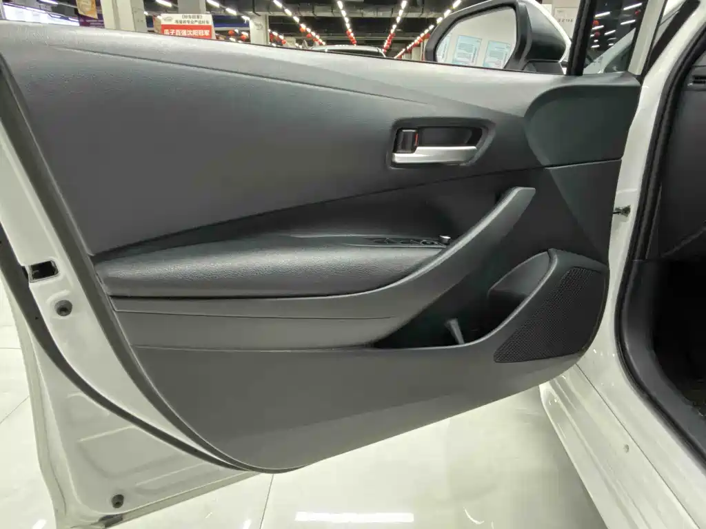 Toyota Levin 2024 — фото 13