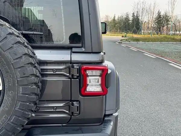 Jeep Wrangler 2021