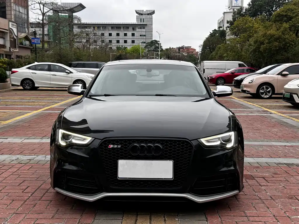 Audi S5 2012