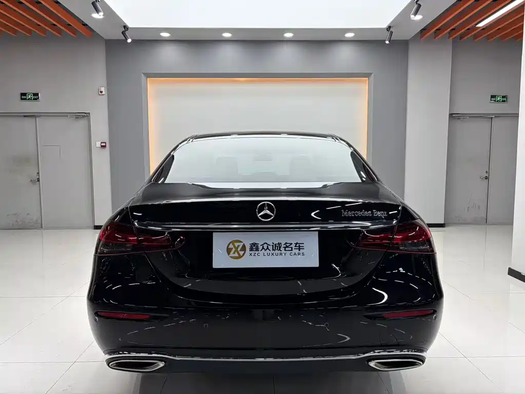 Mercedes-Benz E-Class 2022 — фото 5