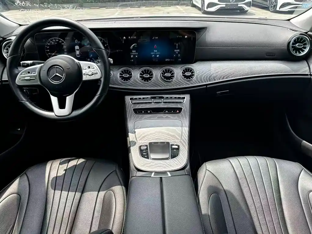 Mercedes-Benz CLS 2021 — фото 14