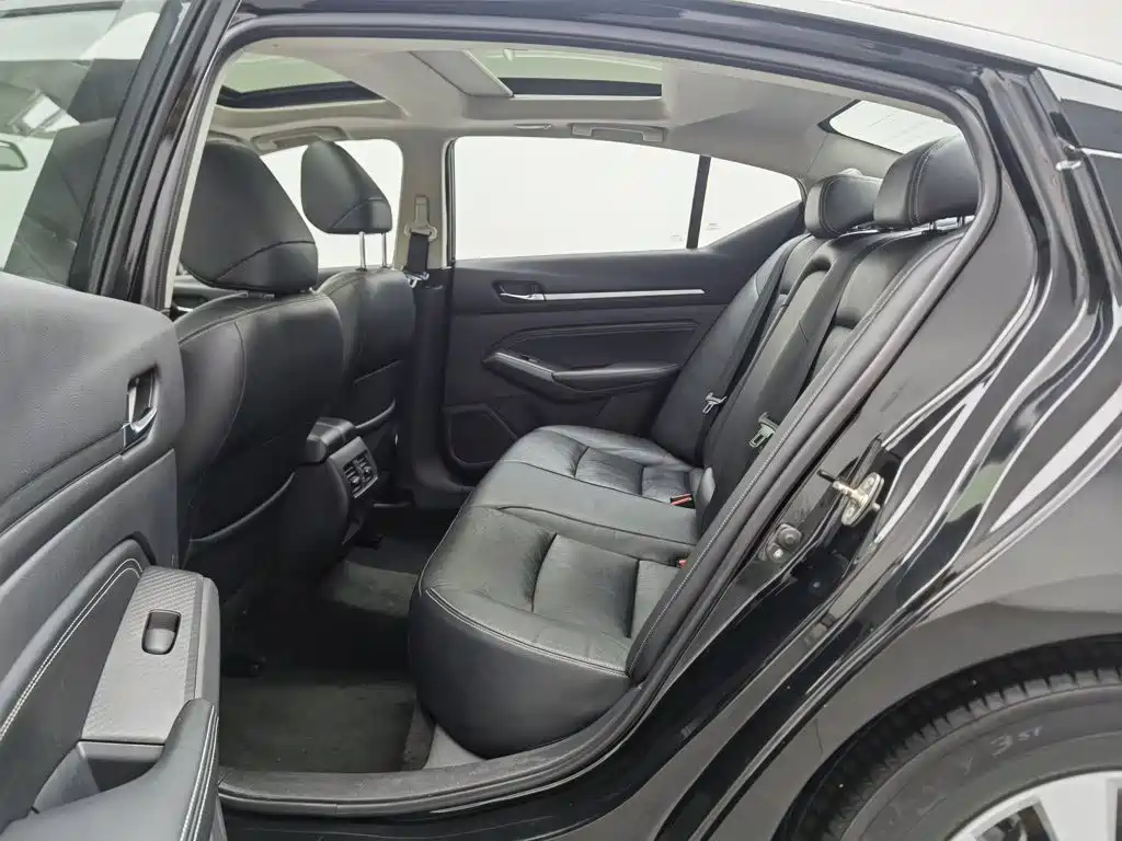 Nissan Teana 2020 — фото 15