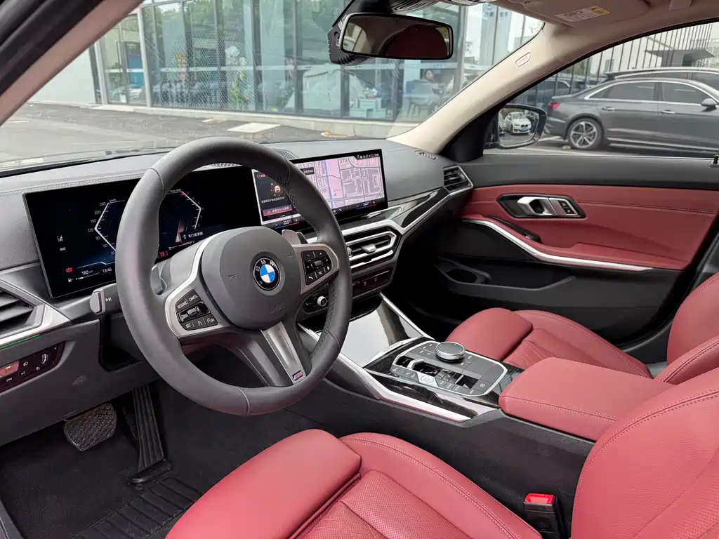 BMW 3 Series 2024