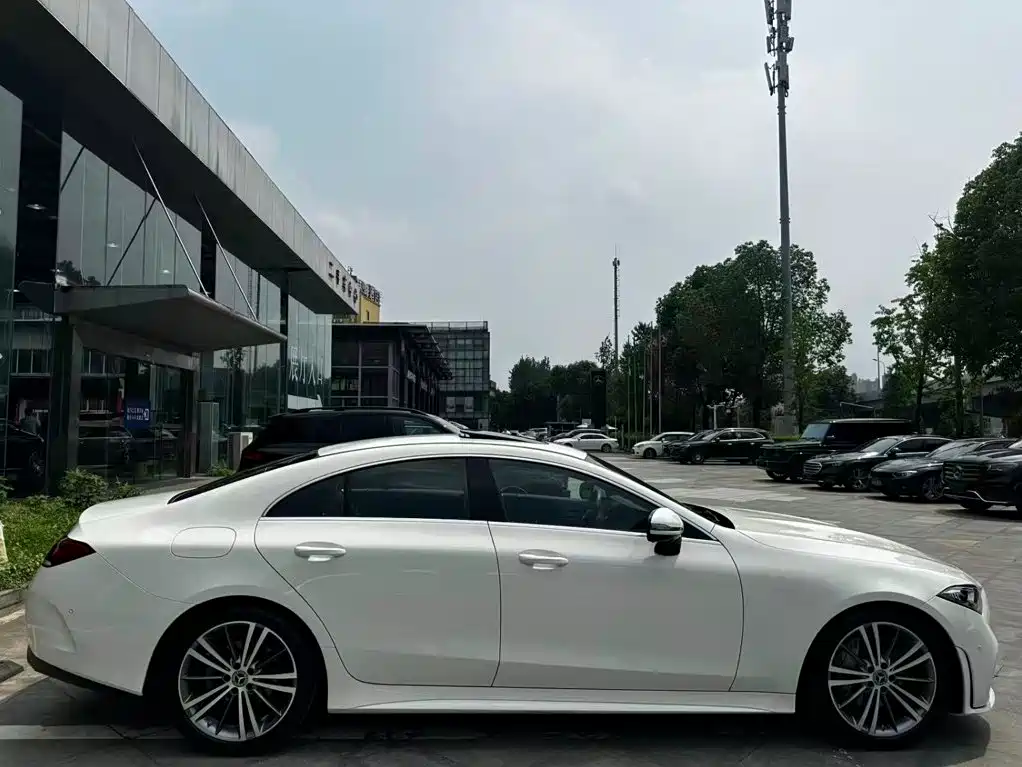 Mercedes-Benz CLS 2021 — фото 5