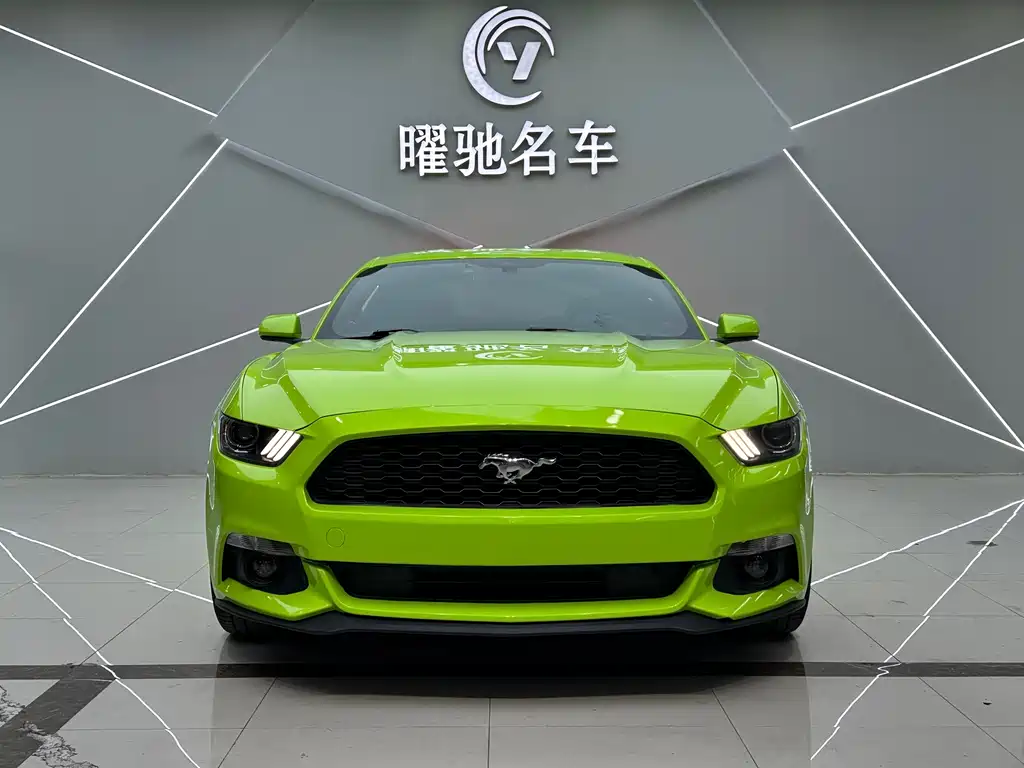 Ford Mustang 2020 — фото 2