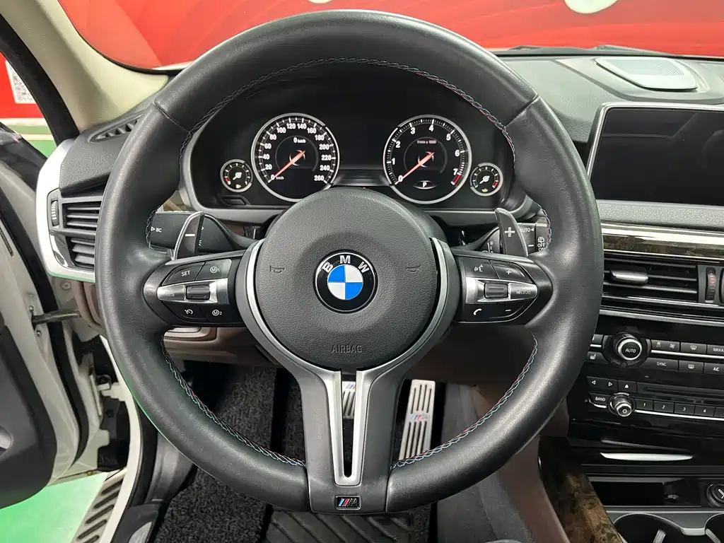 BMW X5 2018 — фото 13