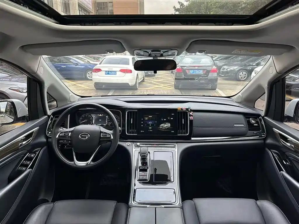 GAC Motor Trumpchi M8 2023 — фото 4