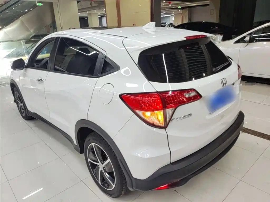 Honda Vezel 2020 — фото 5