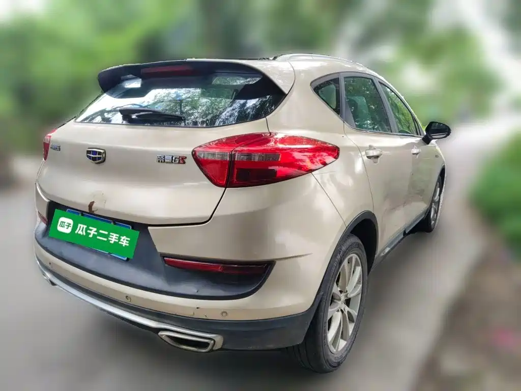 Geely Emgrand GS 2018 — фото 5