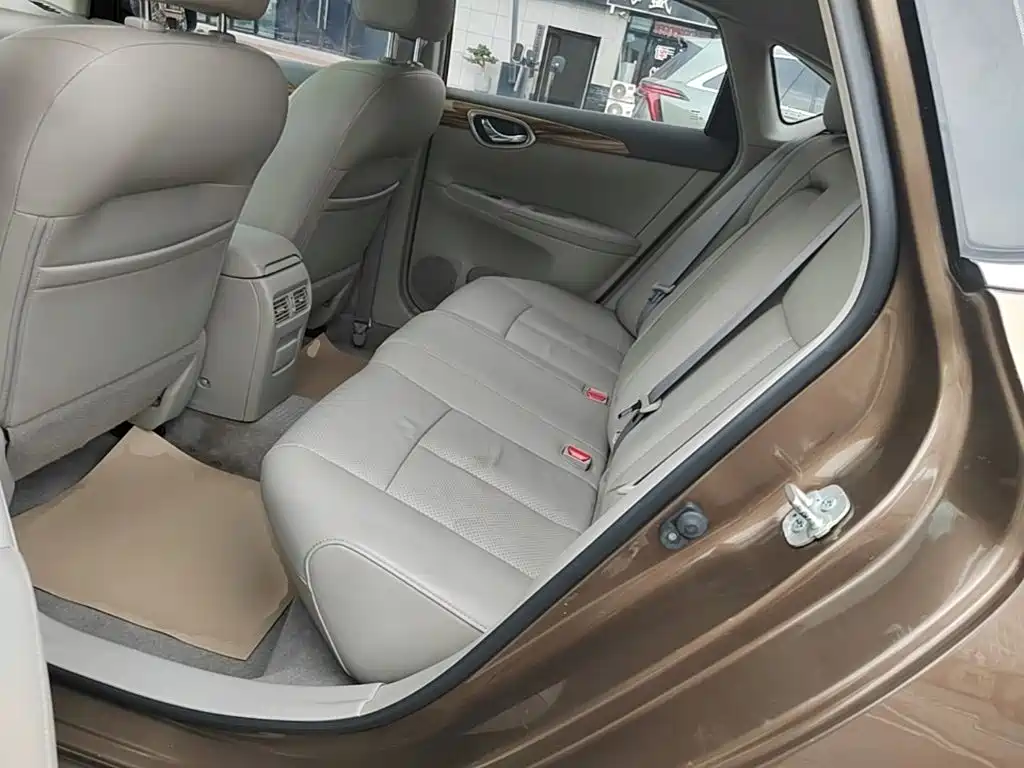 Nissan Sylphy 2015 — фото 13
