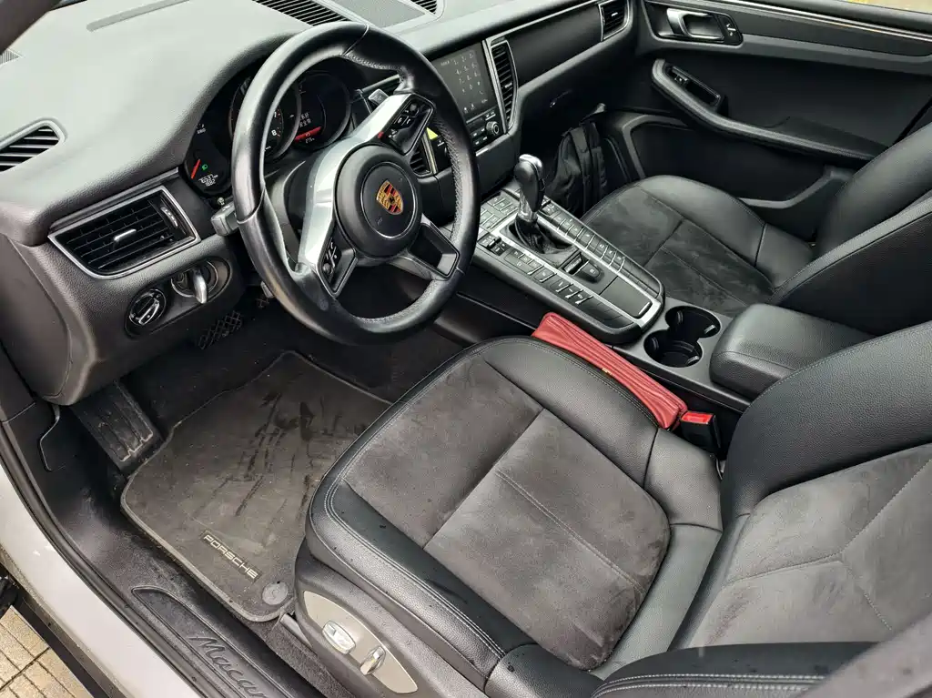 Porsche Macan 2018 — фото 7