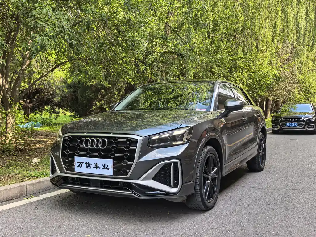 Audi Q2L 2023 — фото 2