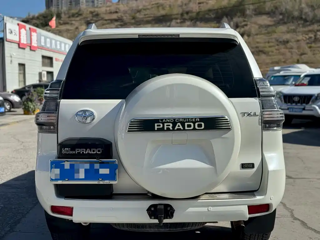 Toyota Prado 2018 — фото 8