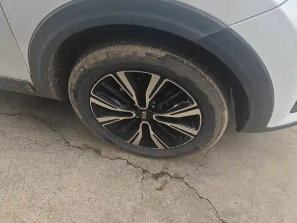 Kia KX1 2021