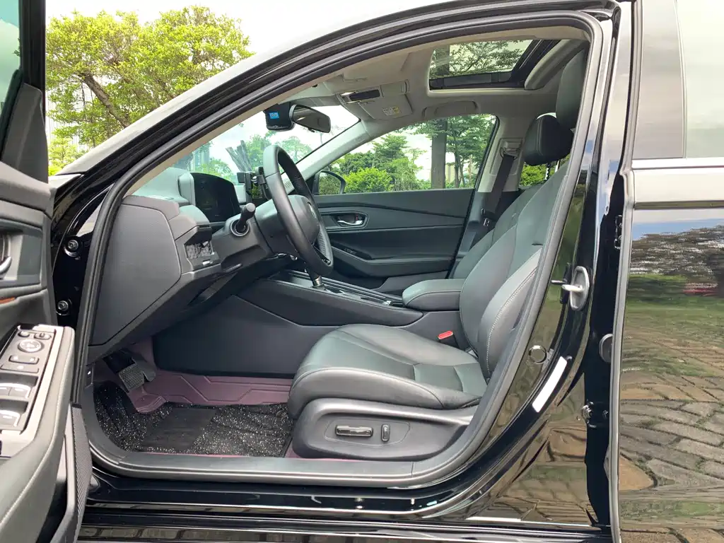 Honda Accord 2025 — фото 15