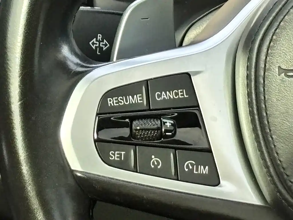BMW 3 Series 2022 — фото 12