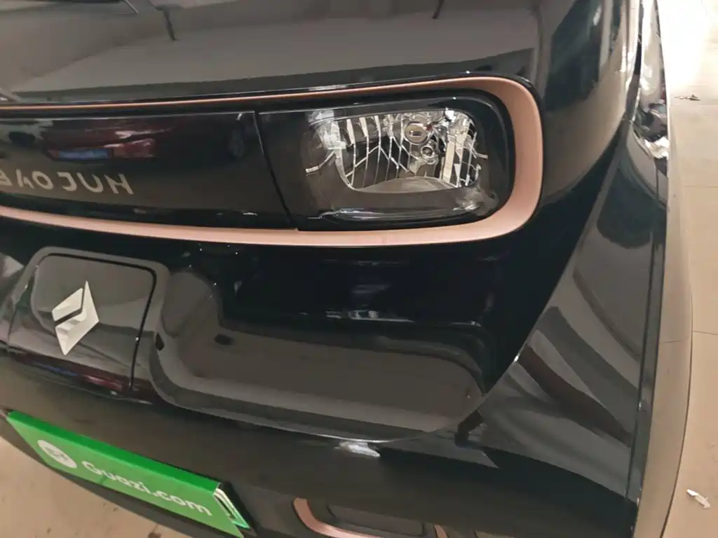 Baojun Kiwi EV 2022 — фото 24