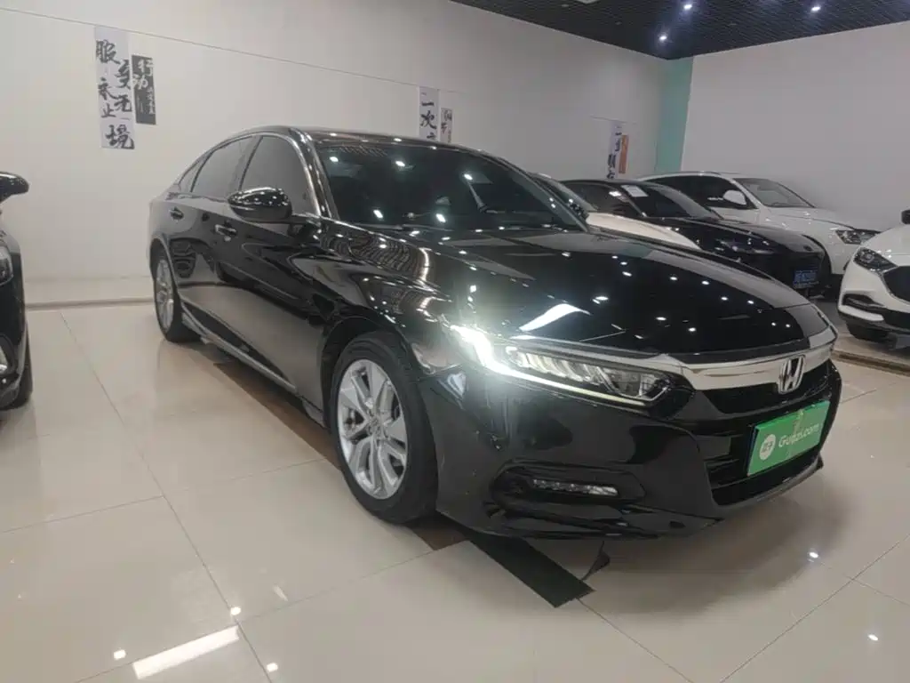 Honda Accord 2021 — фото 4