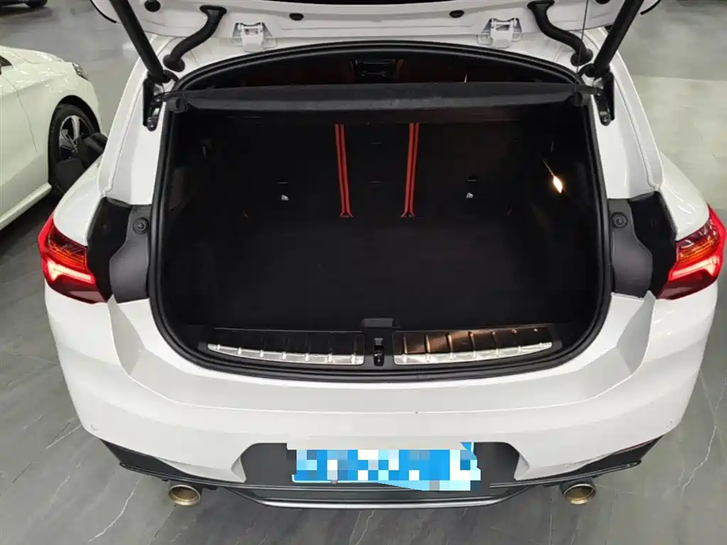 BMW X2 2021 — фото 19