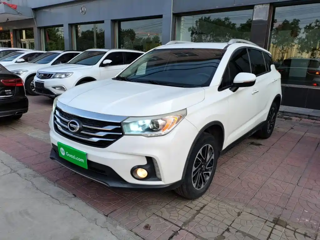 GAC Motor Trumpchi GS4 2015 — фото 2
