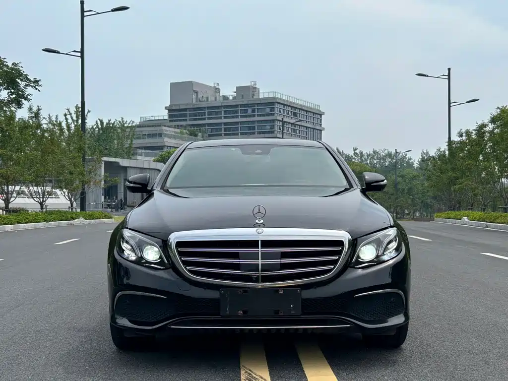 Mercedes-Benz E-Class 2017