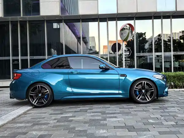 BMW M2 2019
