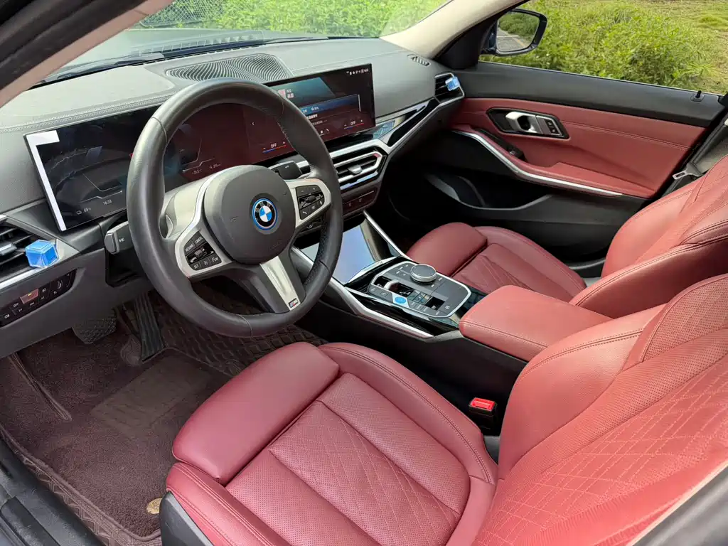 BMW i3 2023 — фото 8