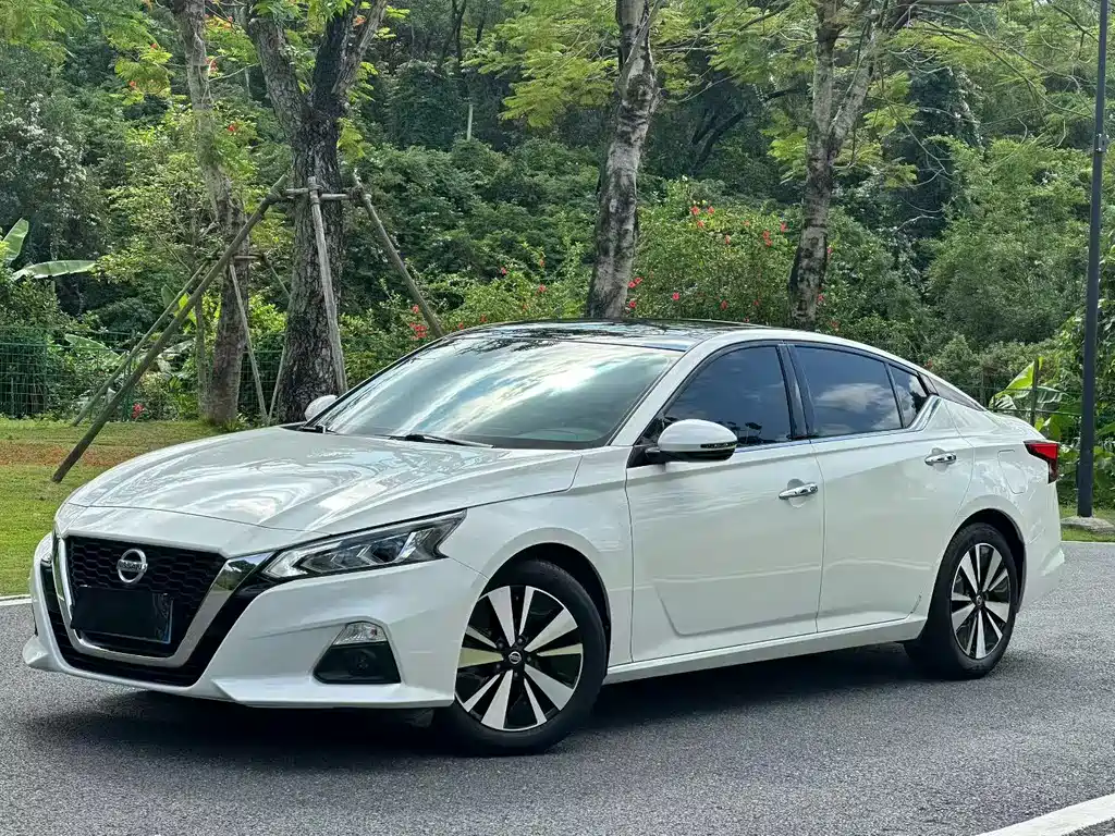 Nissan Teana 2021