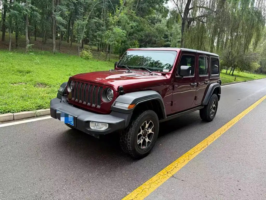 Jeep Wrangler 2024 — фото 1