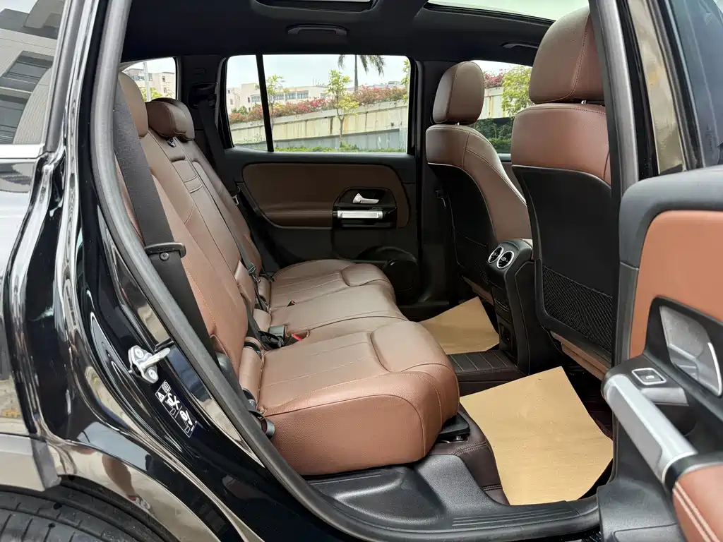 Mercedes-Benz GLB 2022 — фото 11