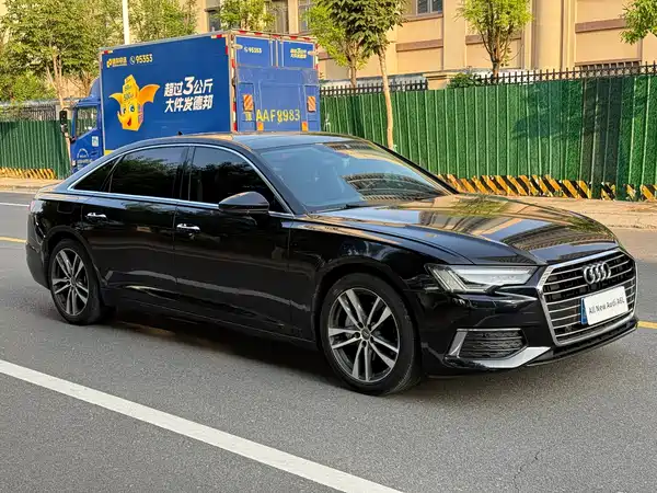 Audi A6L 2020