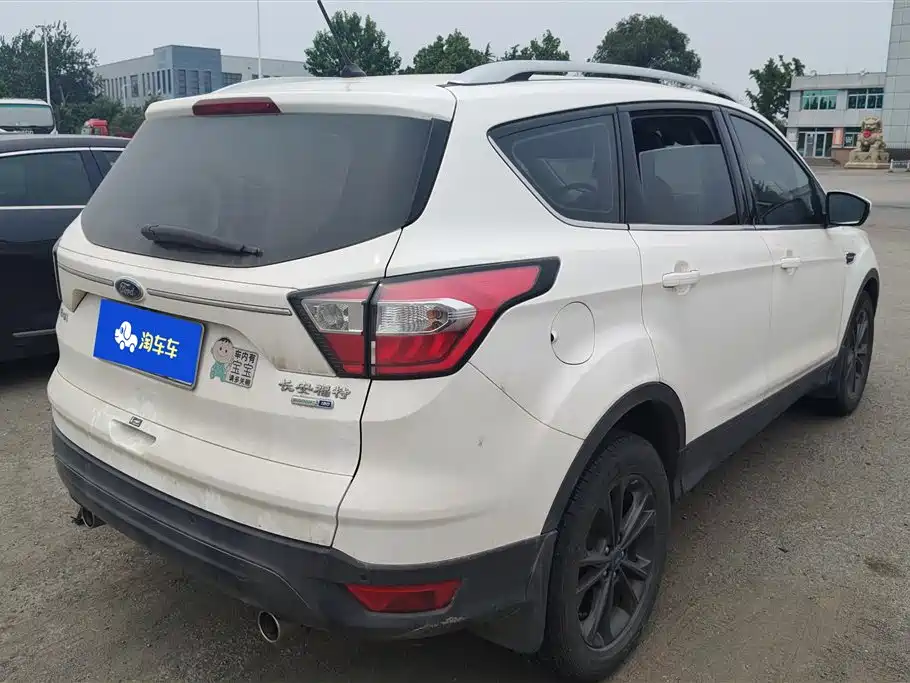Ford Kuga 2020 — фото 3