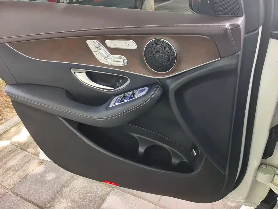 Mercedes-Benz GLC 2022