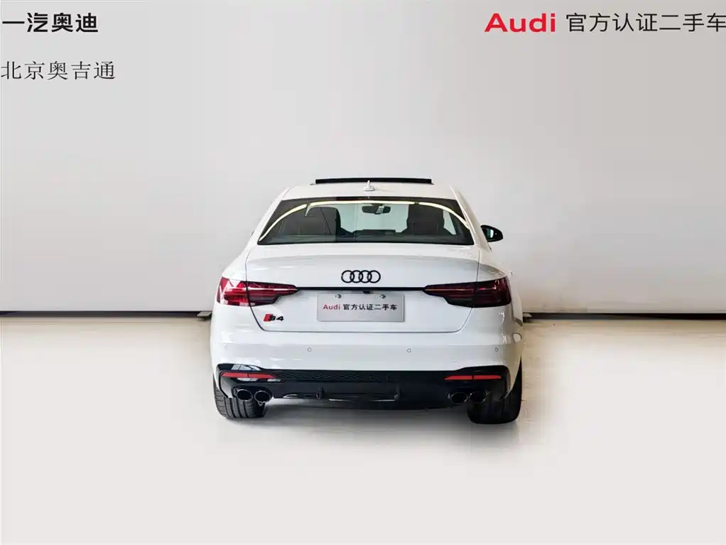Audi A4L 2025 — фото 20