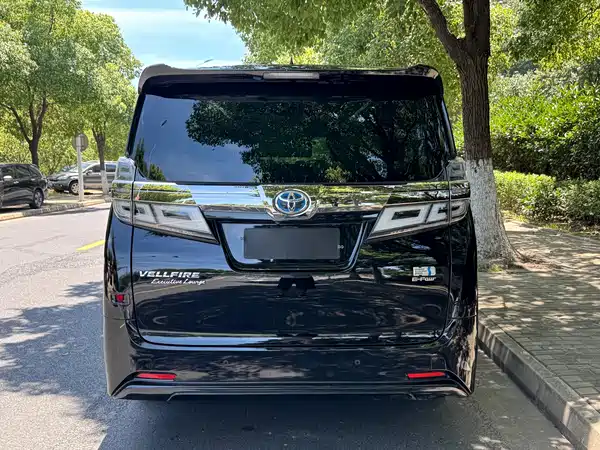 Toyota Vellfire 2021