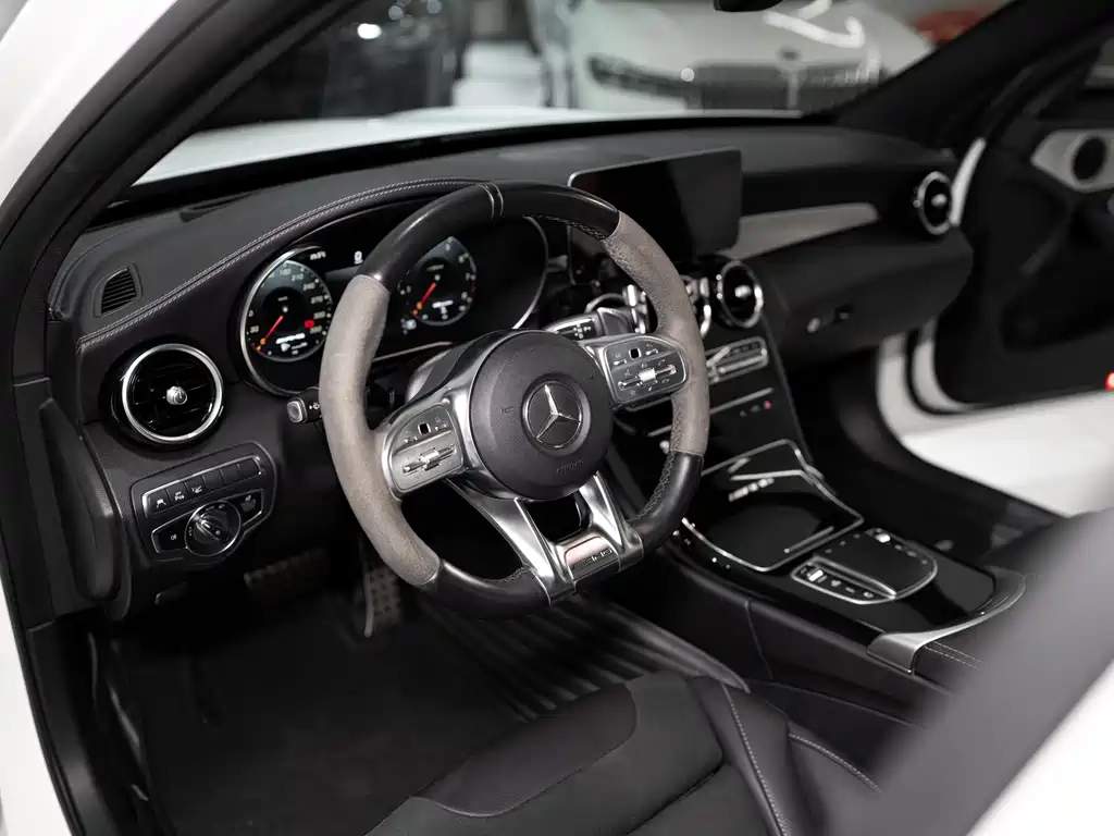 Mercedes-Benz C-Class AMG 2020 — фото 12