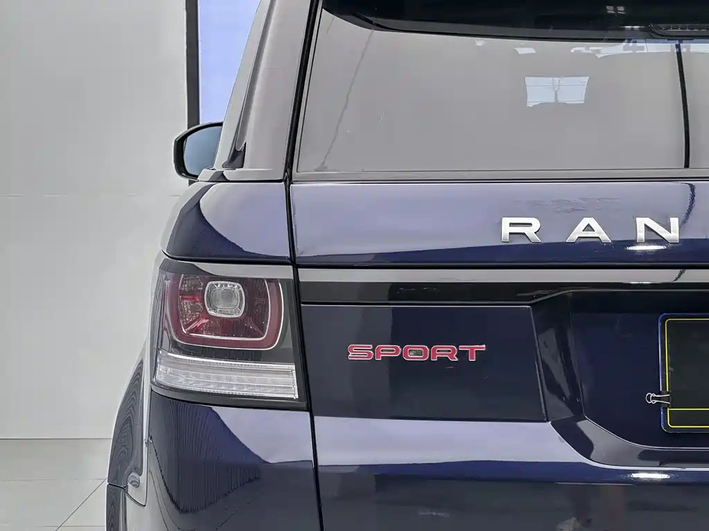 Land Rover Sport 2015 — фото 38