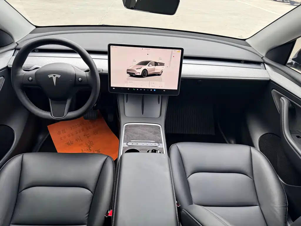 Tesla Model Y 2022 — фото 8